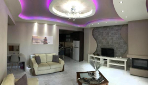 Nikolhouse